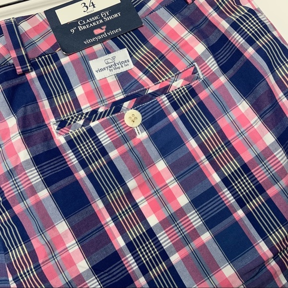 Vineyard Vines Classic Fit 9” Breaker Short. (NWT) Size 34 Waist. - Picture 4 of 5